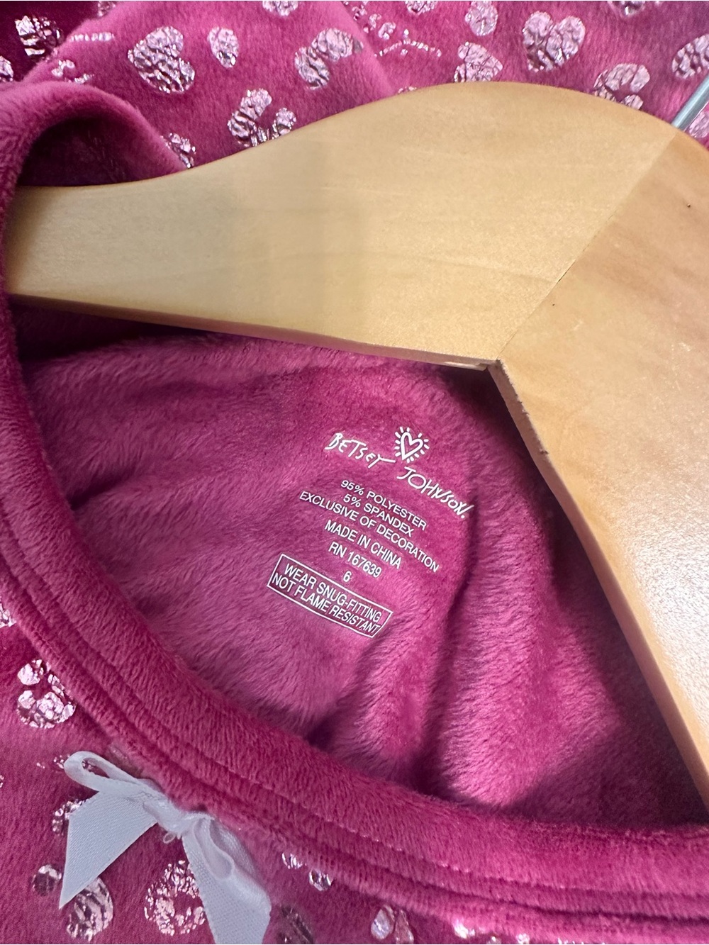 Betsey Johnson Magenta Pink Metallic Heart Pajama Set - Picture 4 of 6